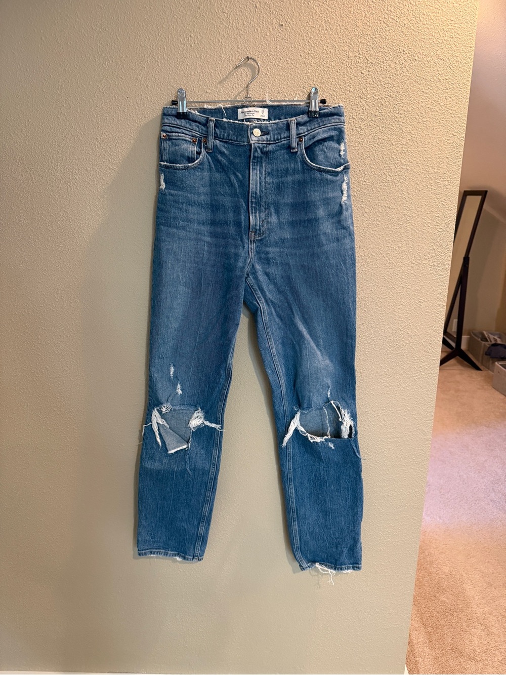 Abercrombie & Fitch Distressed Blue 90s Straight Ultra High Rise - Woman’s Jeans
